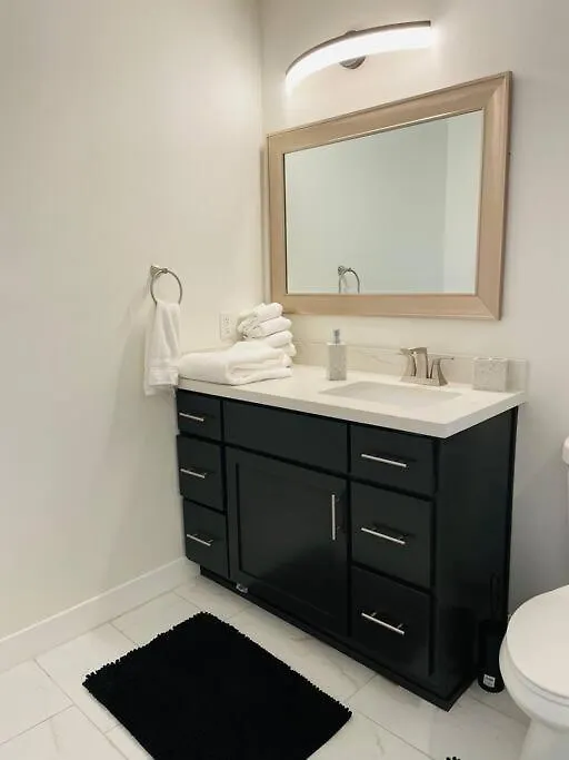 Your Downtown Home With California King Bed Unit A フェニックス 米国